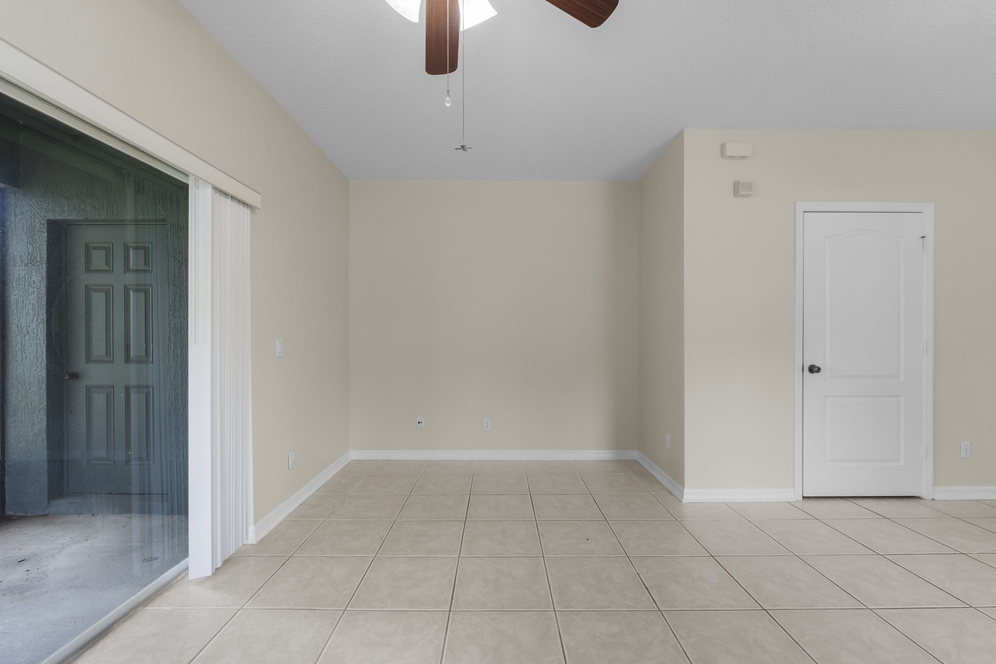 10325 Manderley Way — frame 5