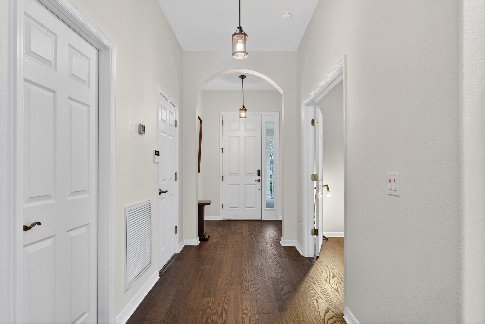 111 Flame Vine Way — frame 5