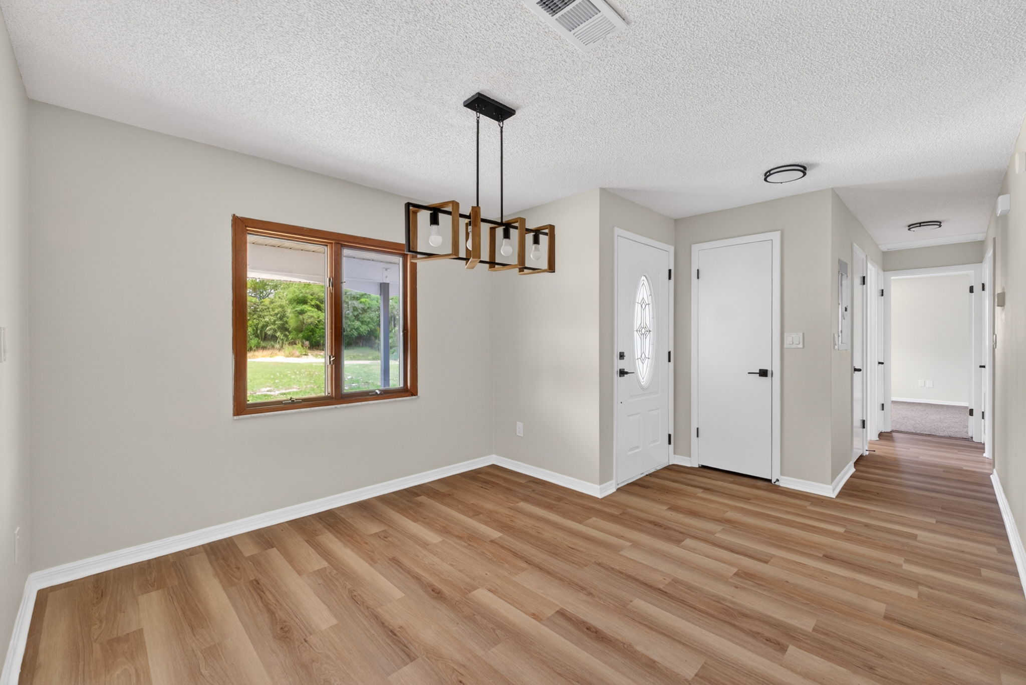 12071 Deep Creek Dr — frame 3