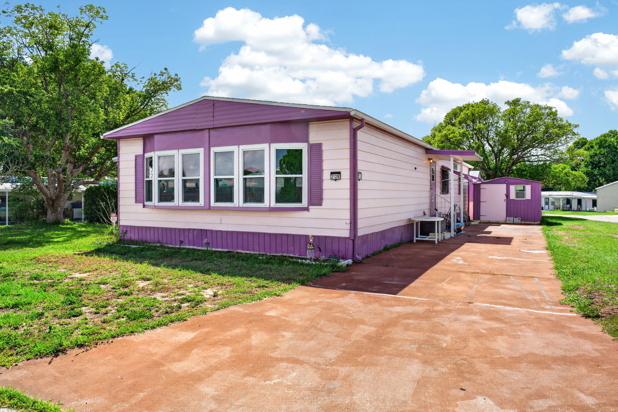 2129 Lois Blvd — frame 3