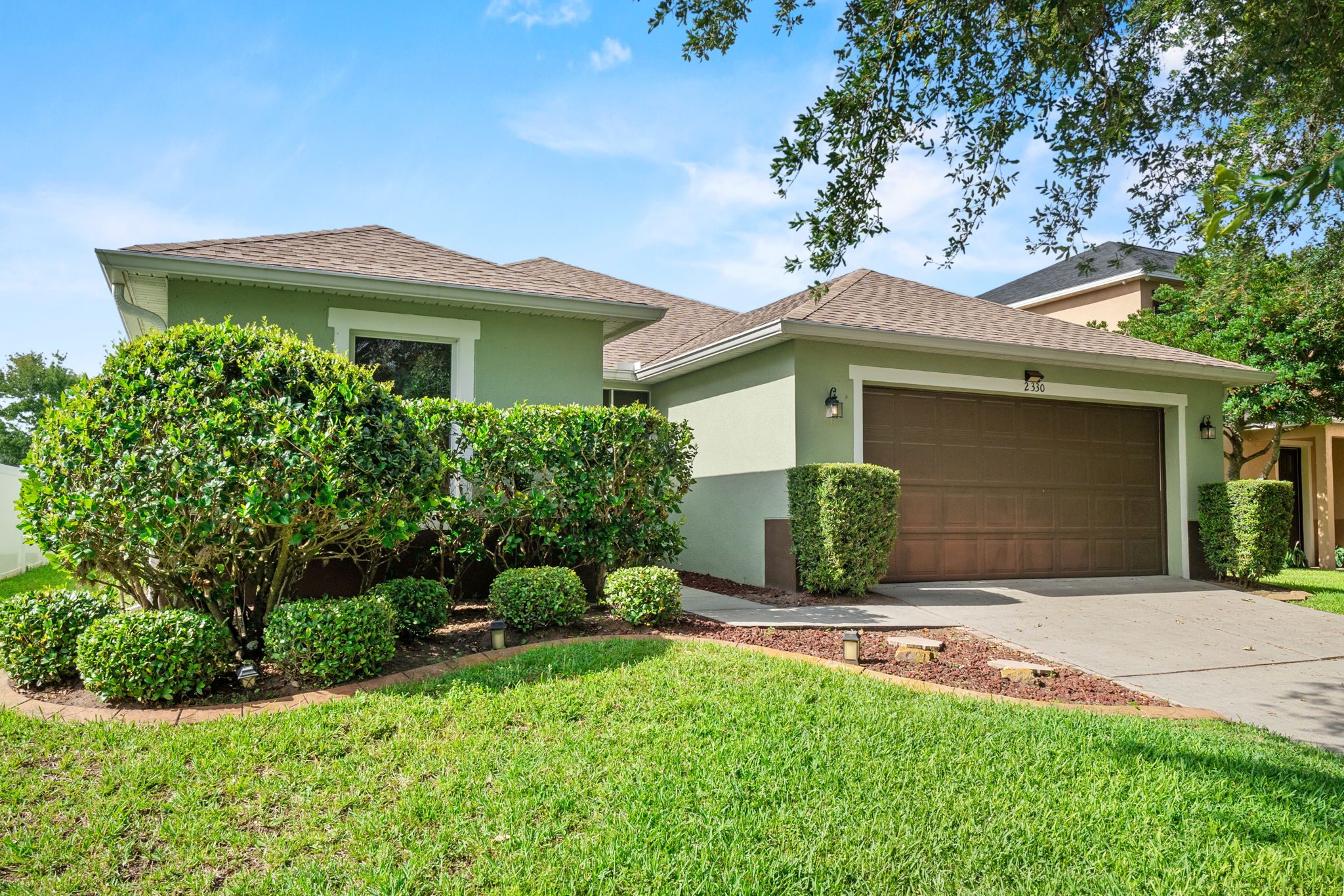 2330 Plantation Oak Dr — frame 6