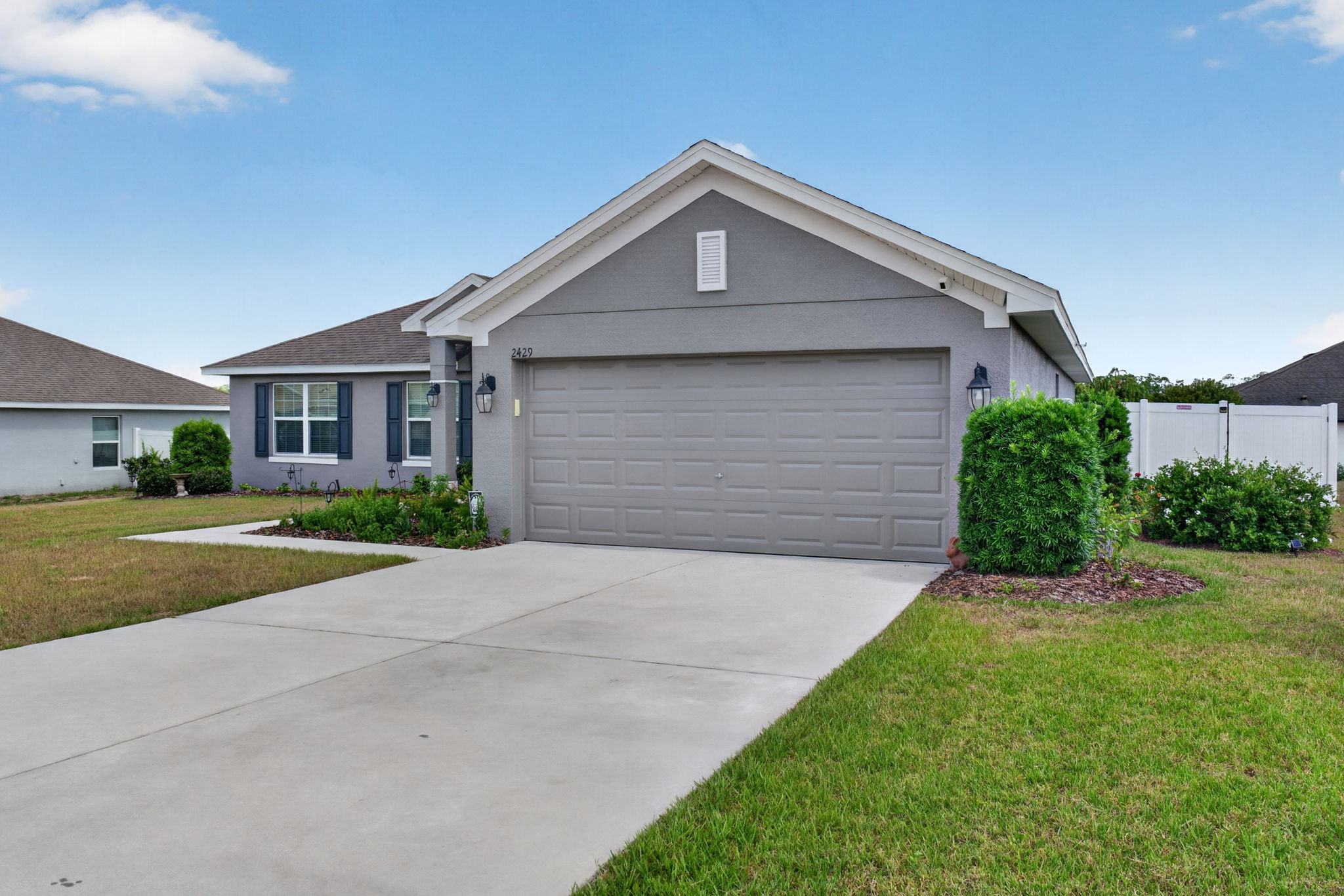 2429 Twin Lake View Rd — frame 2