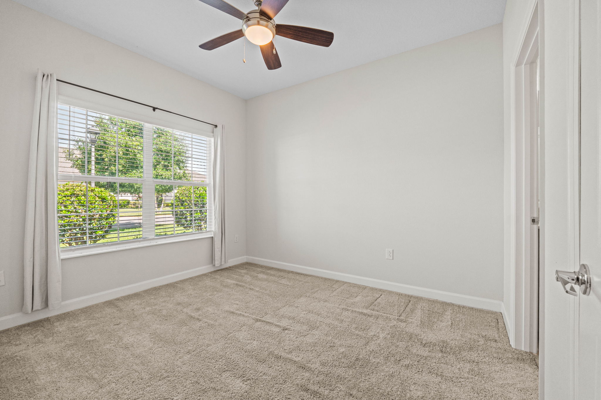 2825 Attwater Loop — frame 5