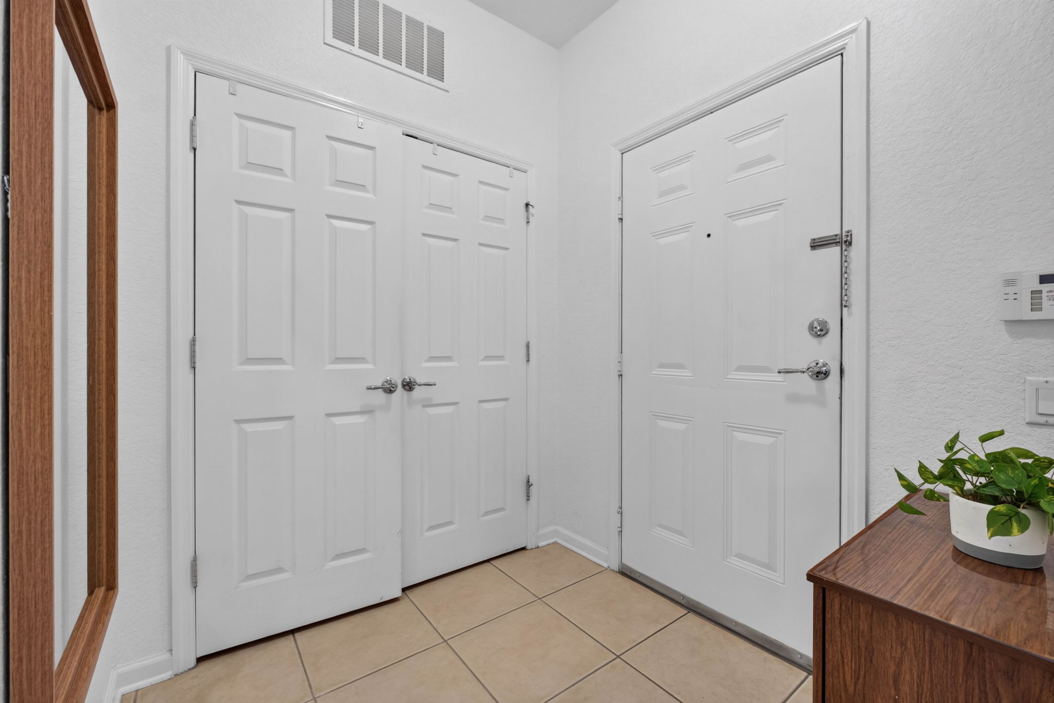 3344 Robert Trent Jones Dr, apt 407 — frame 5