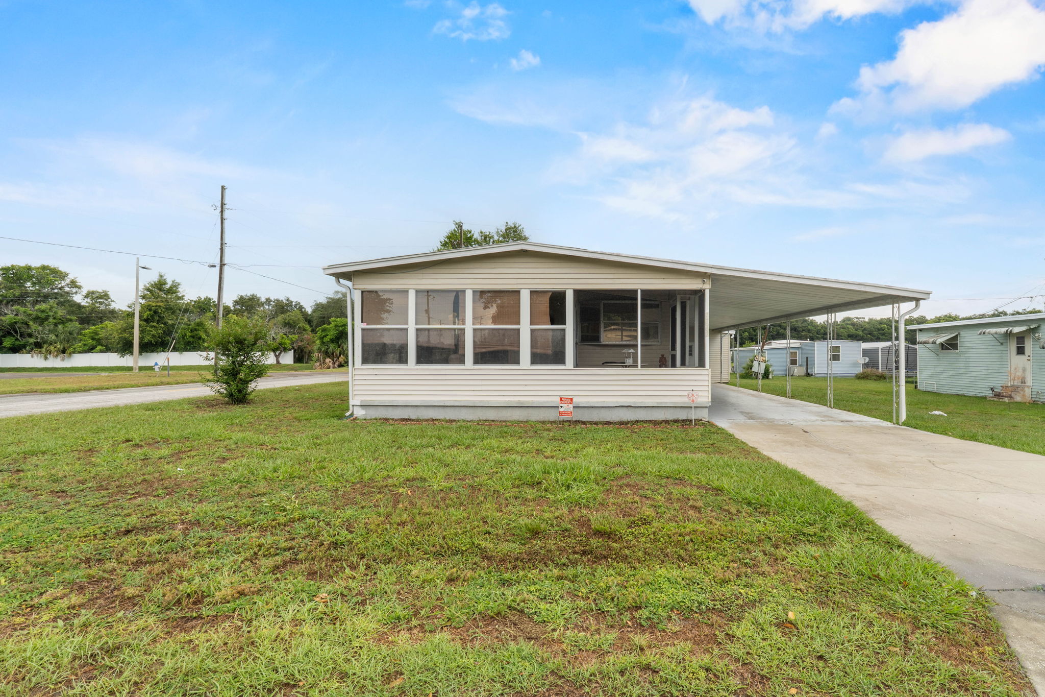 39007 Ola Ave, Zephyrhills, FL 33542