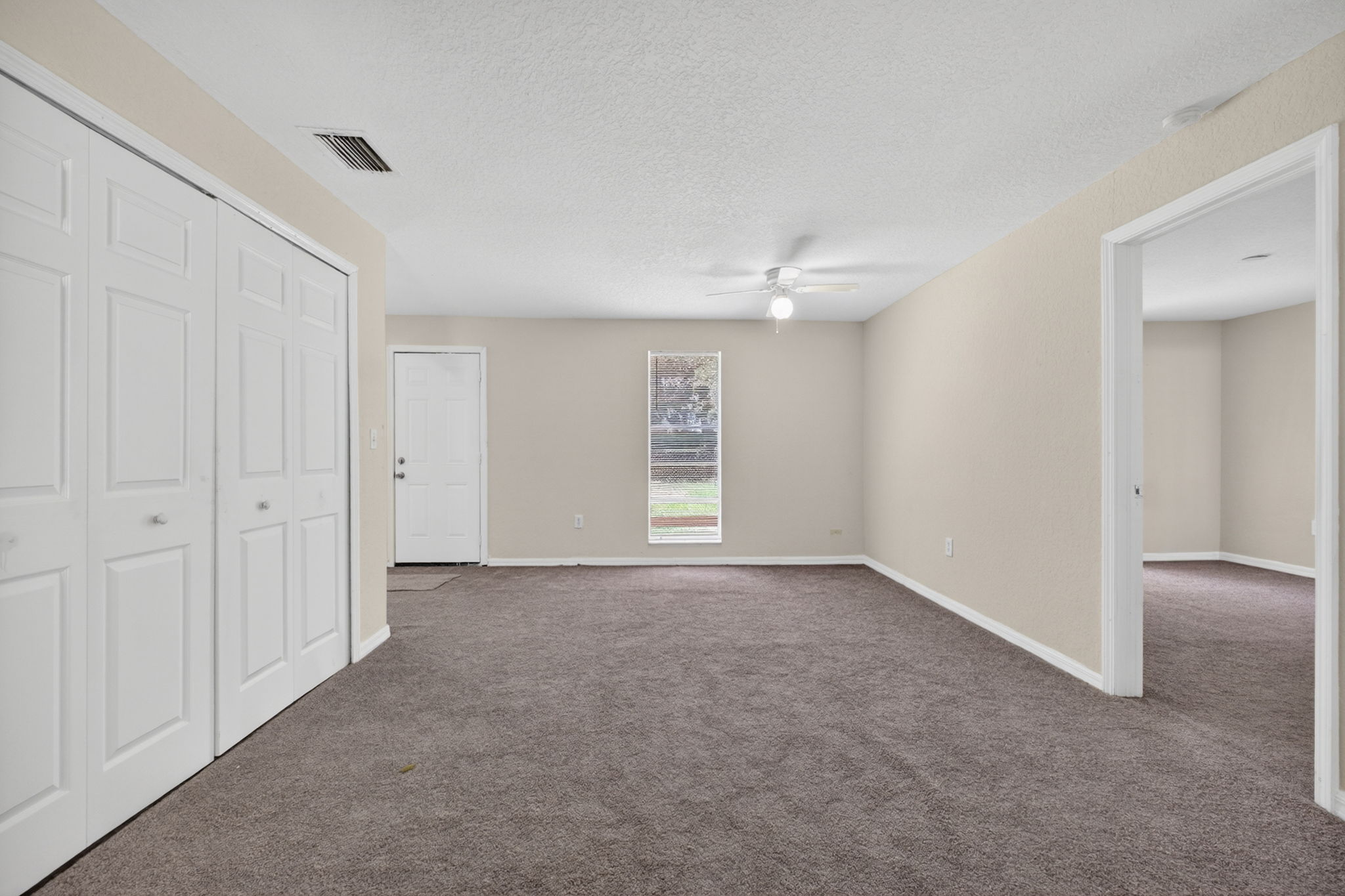 4793 Pleasant Ave — frame 3