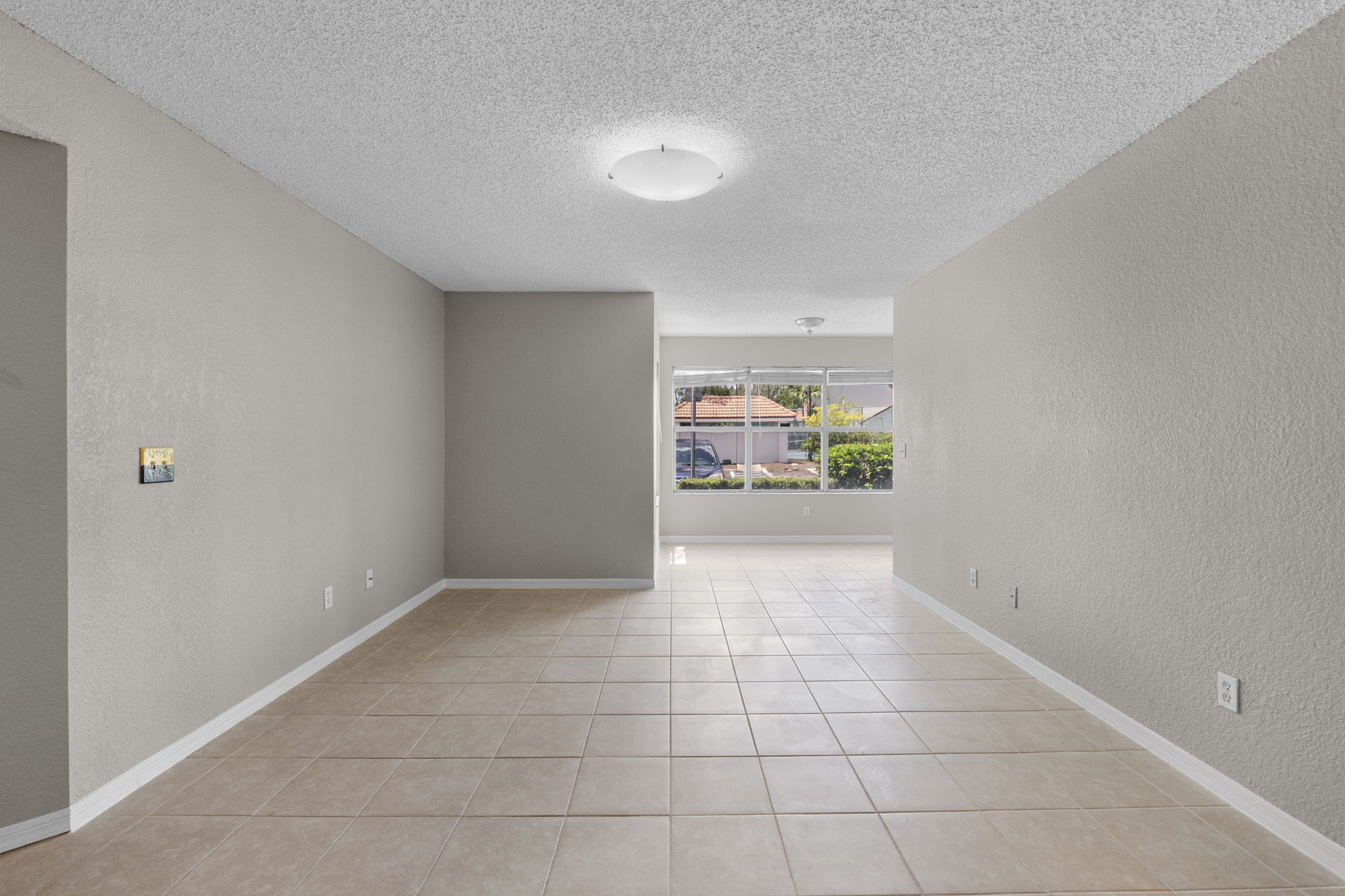 5116 Conroy Rd, 415 — frame 5