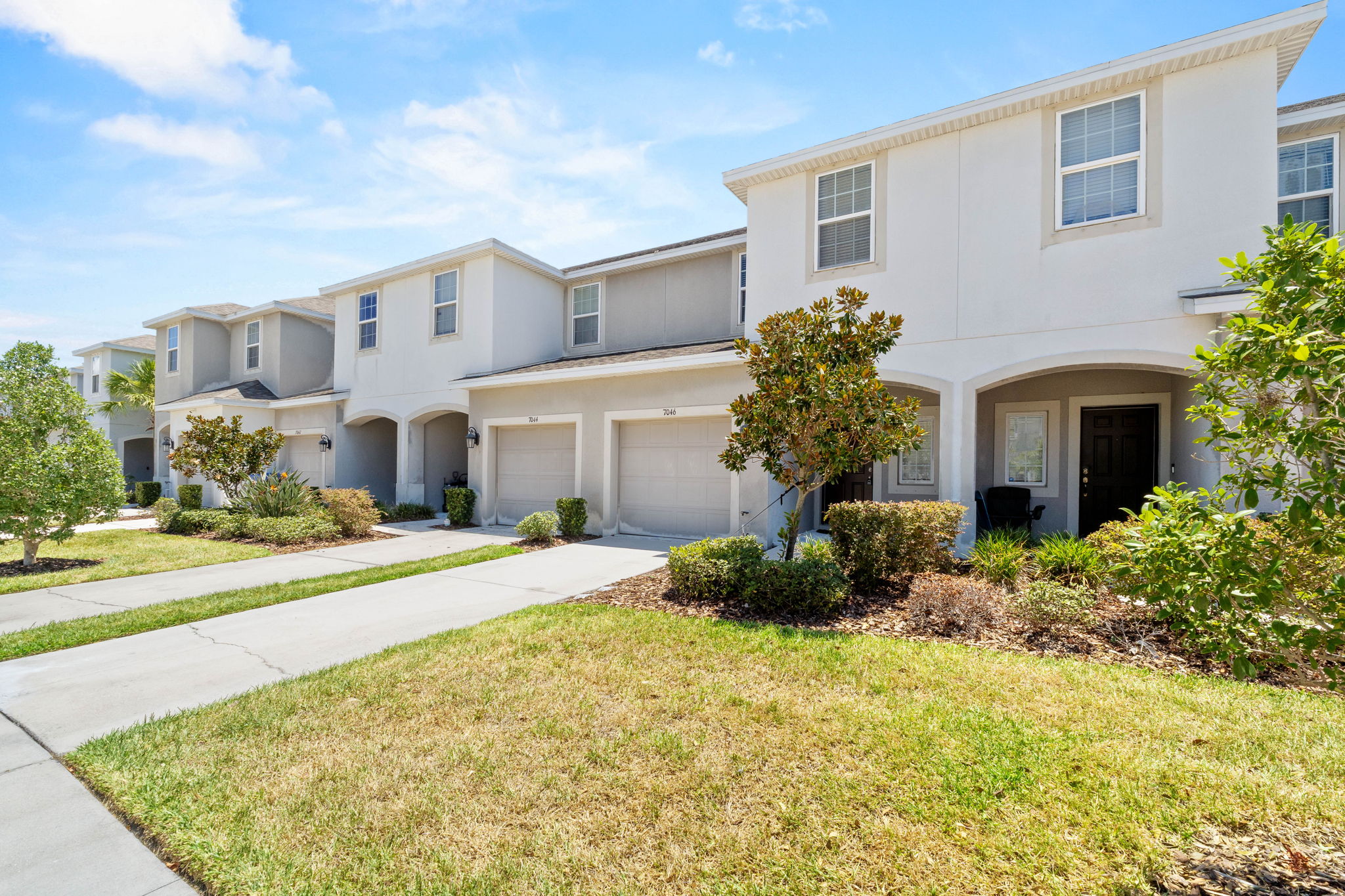 7046 Grand Elm Dr, Riverview, FL 33578