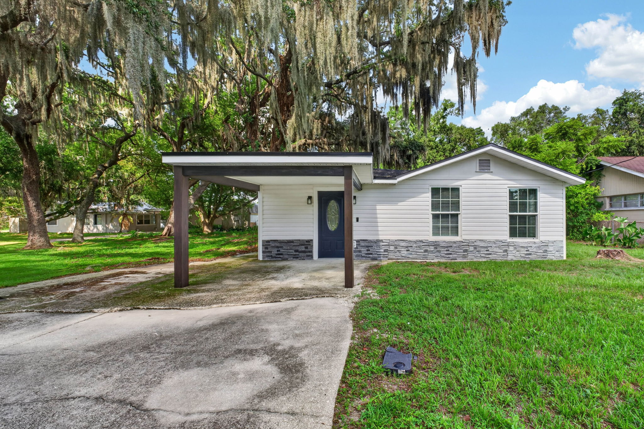 925 Adrian Ct, Lakeland, FL 33801